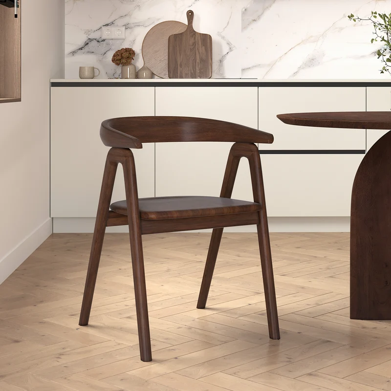 Chaise Hawa en bois d'hévéa foncé
