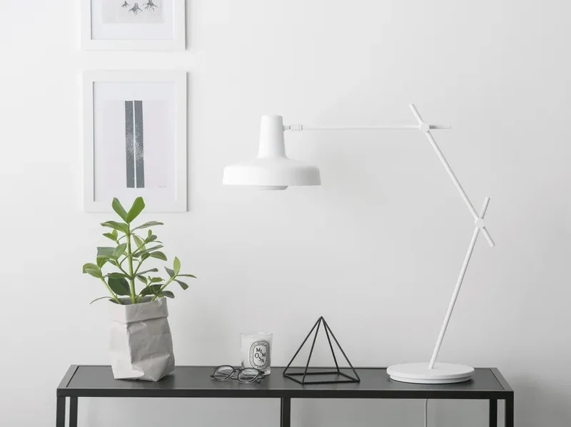 Lampe de table Arigato blanc