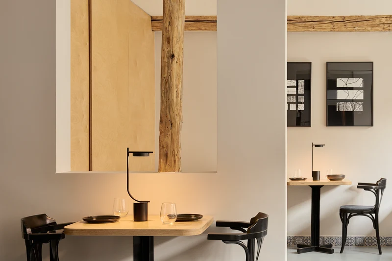 Lampe de table Igram J noir