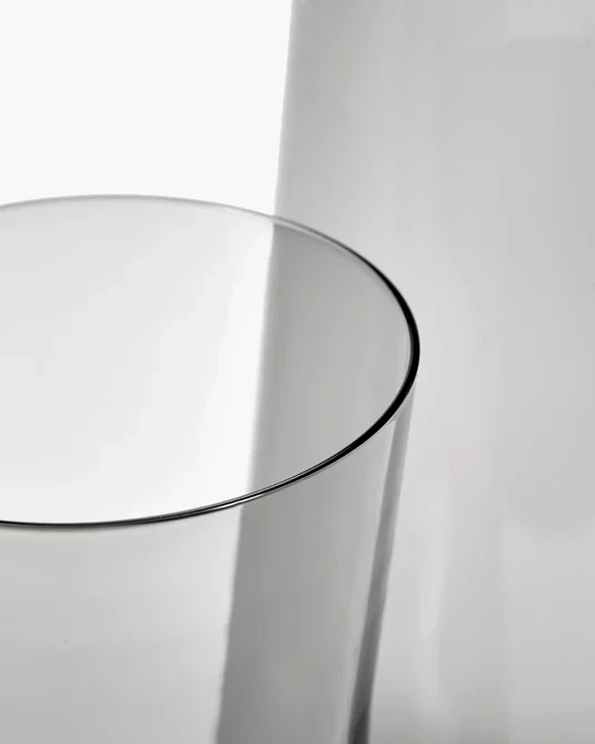 Carafe S gris fumé Cena