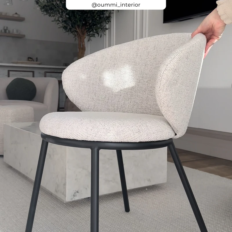 Chaise Angèle en tissu beige