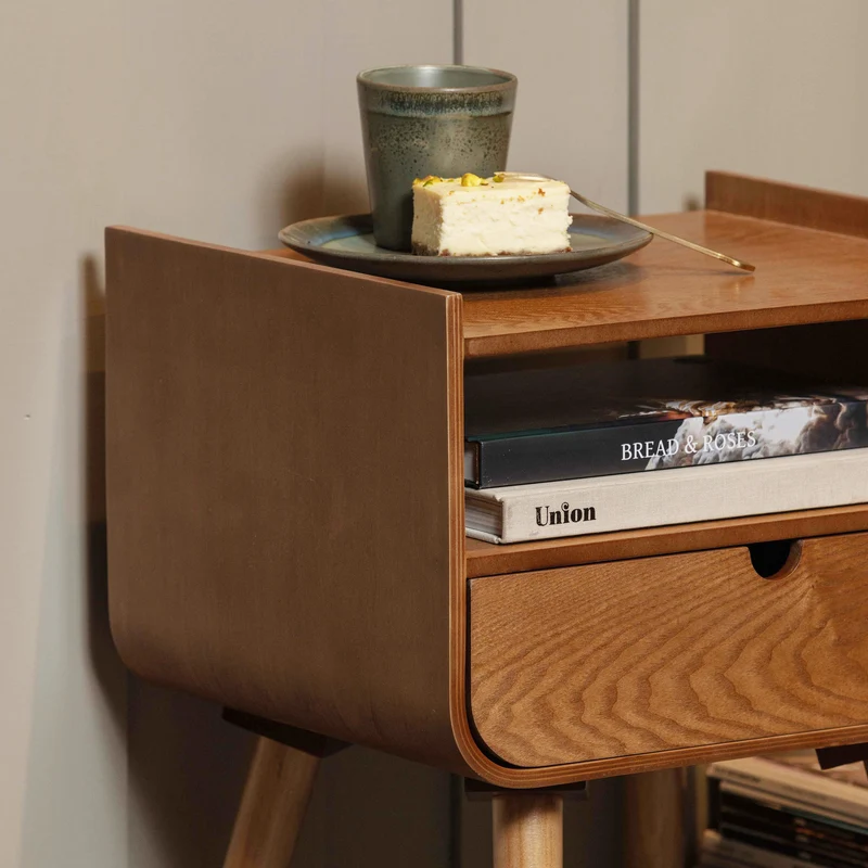 Nils nachtkastje/bijzettafel hout naturel
