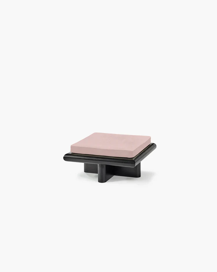 Banc S velours rose + cadre tulipier teinté foncé Taka