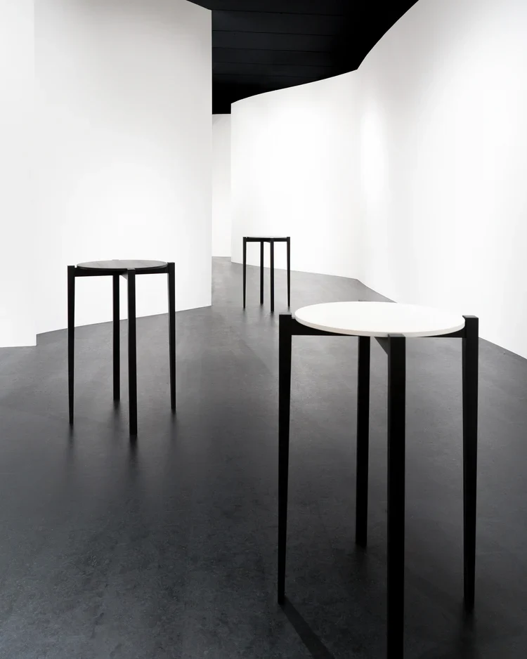 Table haut hêtre noir Eloïs