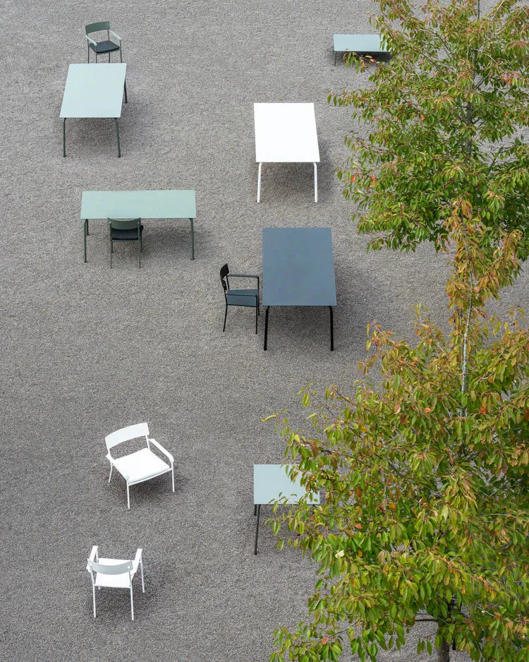 Table à manger d'extérieur S August Vert