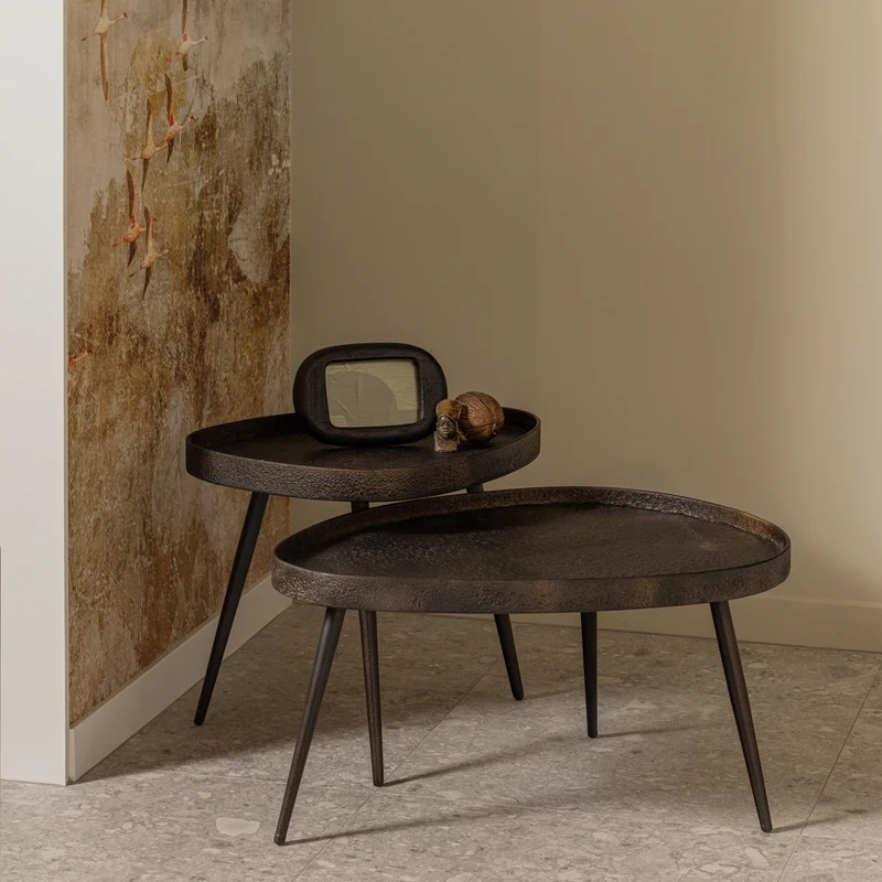 Set v 2 - Crude bijzettafels antique brons