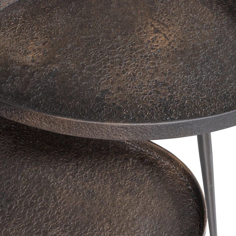 Set v 2 - Crude bijzettafels antique brons