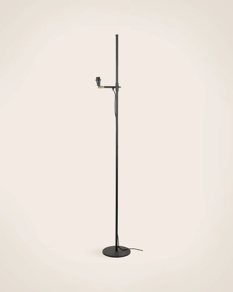 Pied de lampadaire Ko