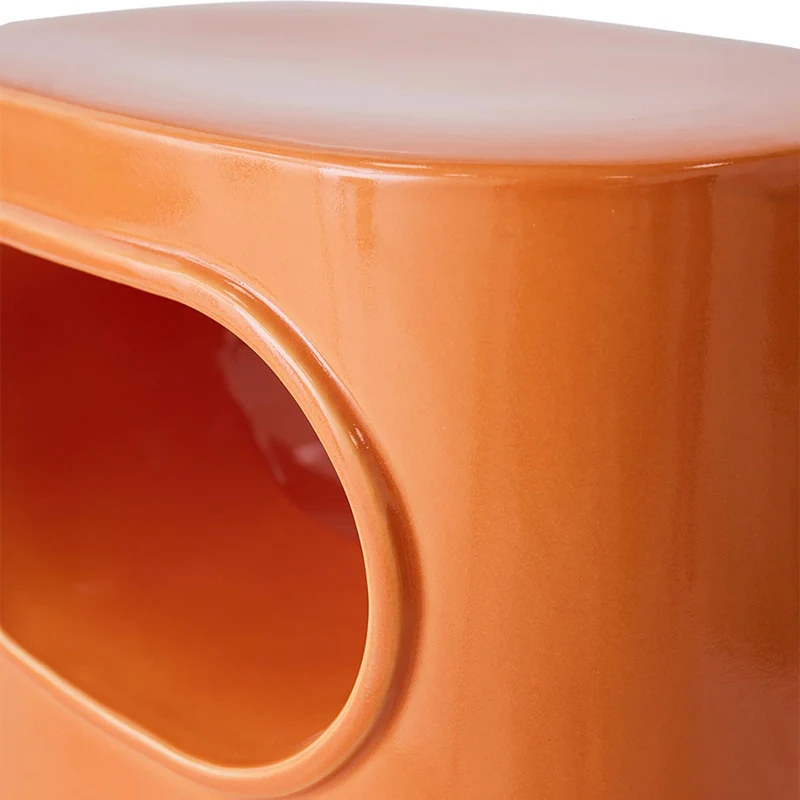 TABLE SPACE ORANGE